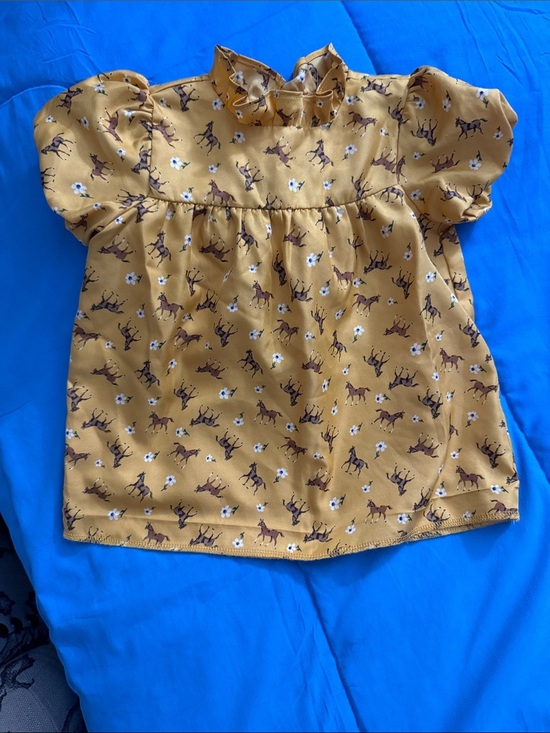 Janie and Jack Other - Janie and Jack Mustard Yellow Horse & Floral Puff-Sleeve Top